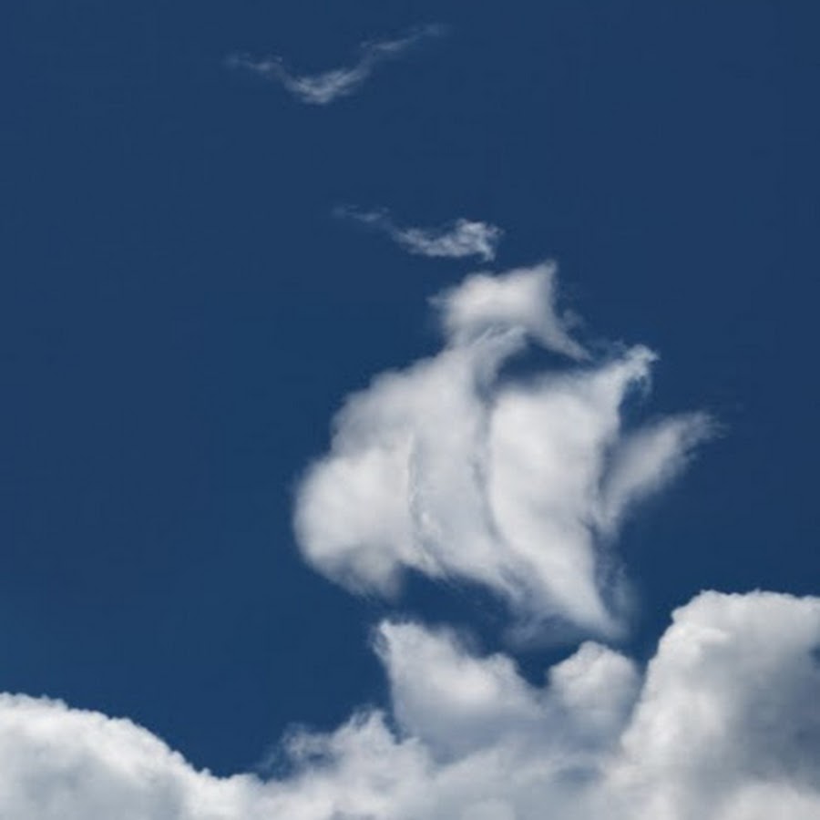 Текстура облаков земли. Ангелы поют на облаках эстетика. Облачный столб картинки. Облако неведомого. Облако неведомого.