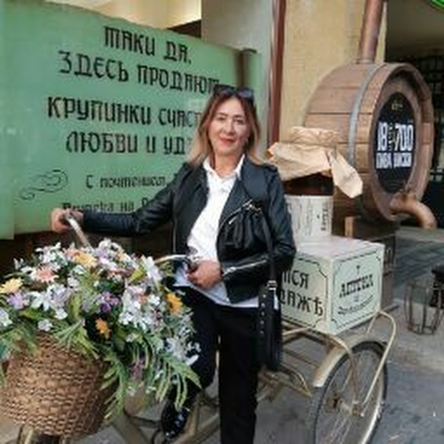 AMLnZu-S4EgQMez-UNT1yupTe7pQFLahVCdhZZjocGIy1w=s900-c-k-c0x00ffffff-no-rj