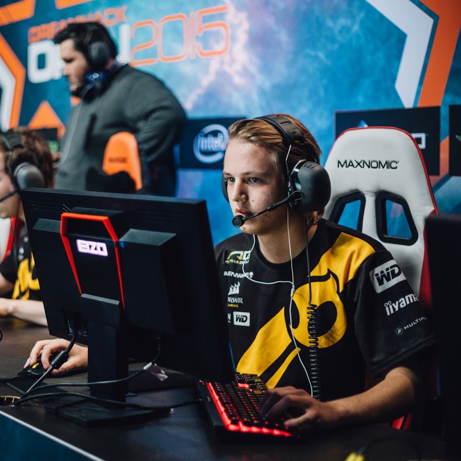 Создание компьютерных игр. Whats gaming. Whats gaming. Whats gaming. Компьютер для разработки игр.