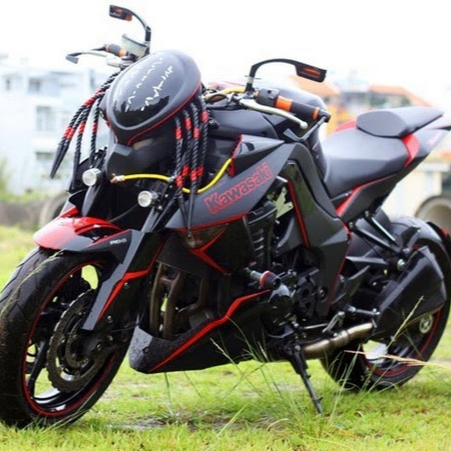 Yamaha MT 10 Kawasaki z1000