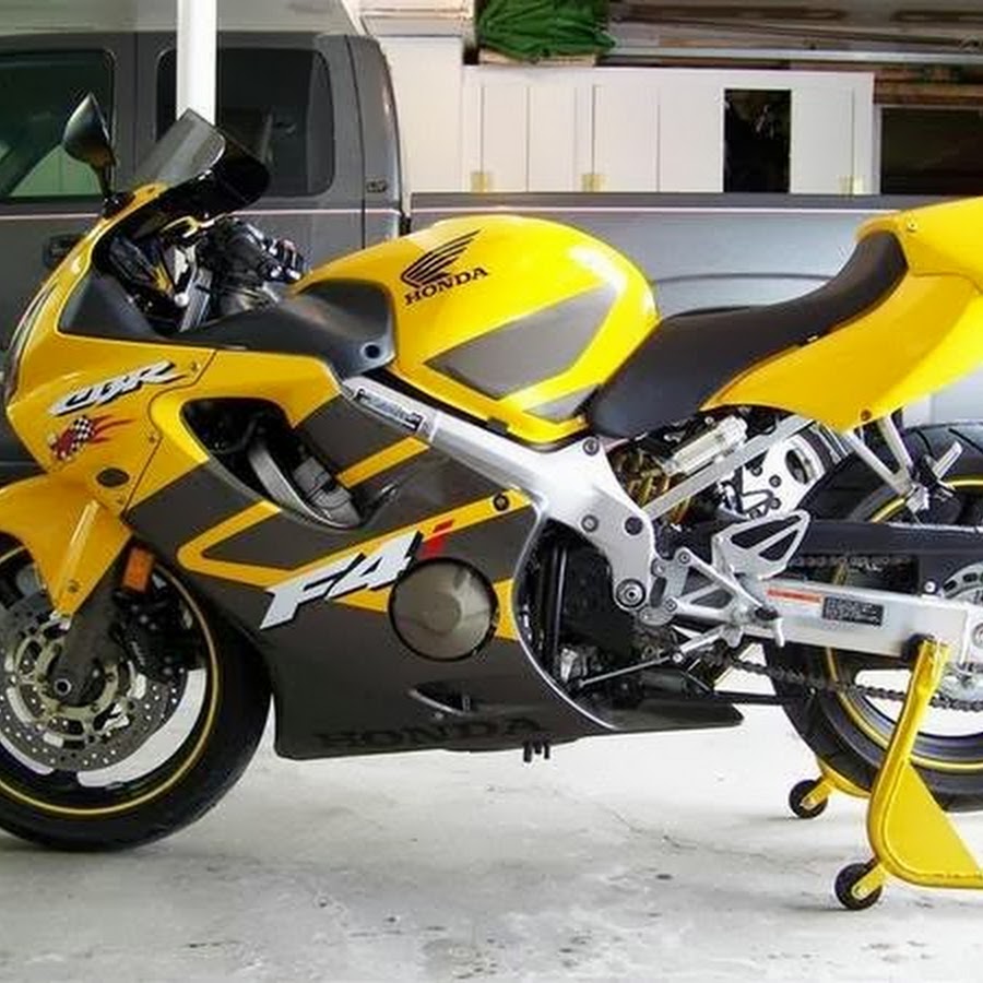 Honda CBR 600 f4 стант байк