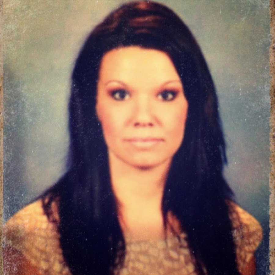 AMLnZujS_r6ufbDKG__eutc3IE1zukY3unod5oRQhid=s900ckc0x00ffffffnorj