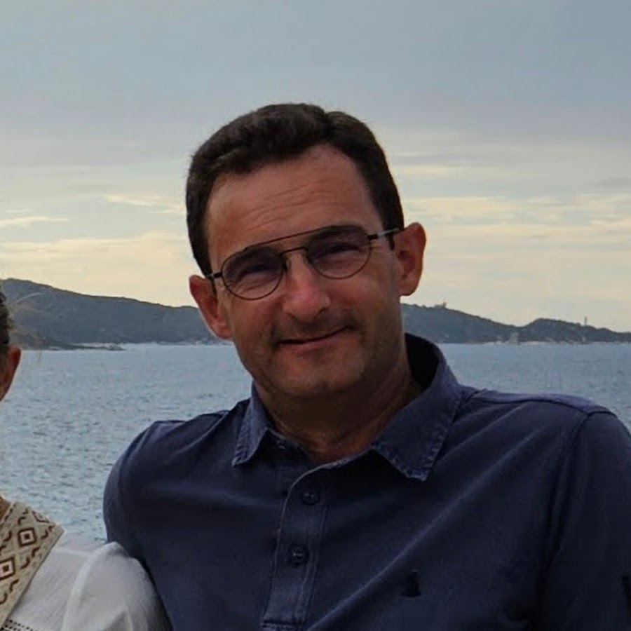 AMLnZurSW6CxDtyNjTmNhjABYNBchRcHG2JWKdVYBc6aIQ=s900ckc0x00ffffffnorj