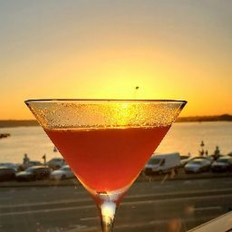 Happy hour And travel