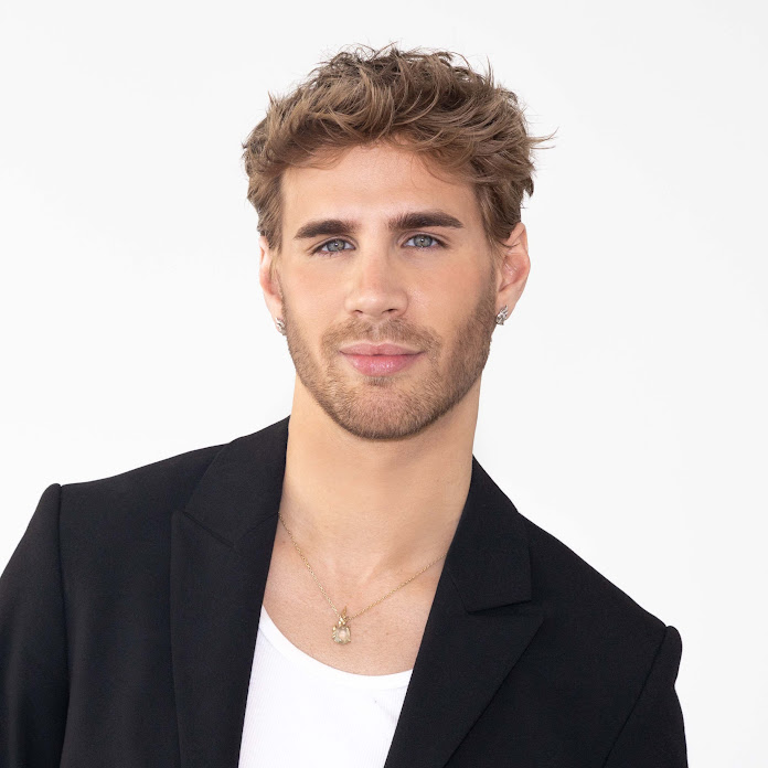 Brad Mondo Net Worth & Earnings (2023)