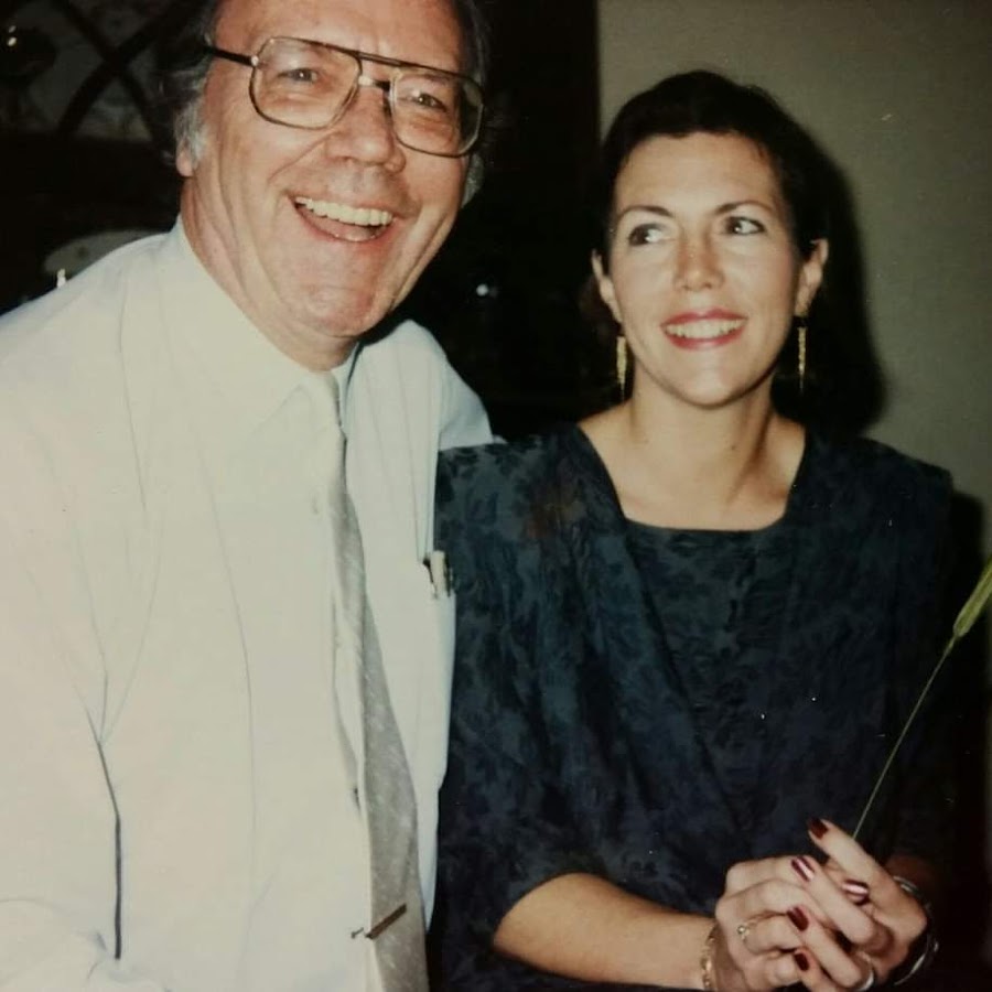 AMLnZu8C6pYfLwOV8H7_MtDSaoVdrDNUYwf4TJ19AxfcE=s900ckc0x00ffffffnorj