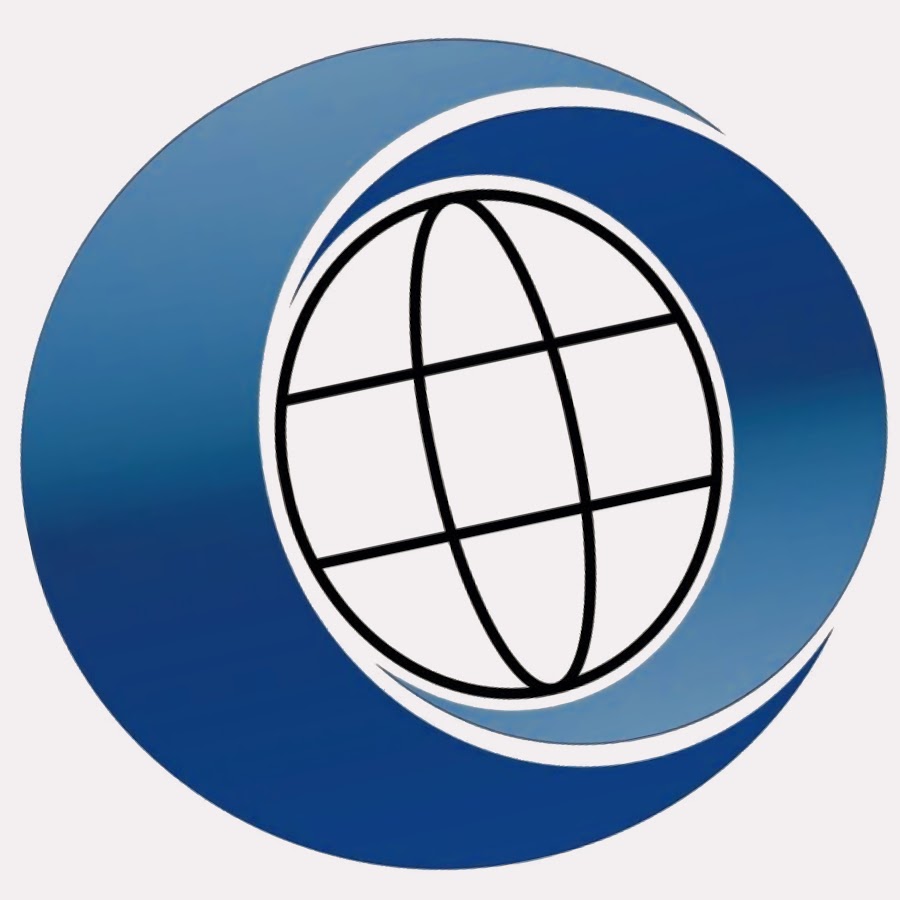 Программист. Картинка взрослые выбирать. Человек за компьютером. Любознательный ребенок. Человек зам компьютером.