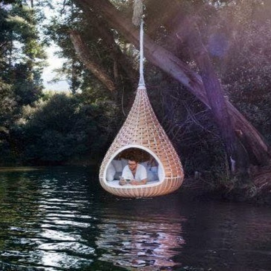 Гамак над водой