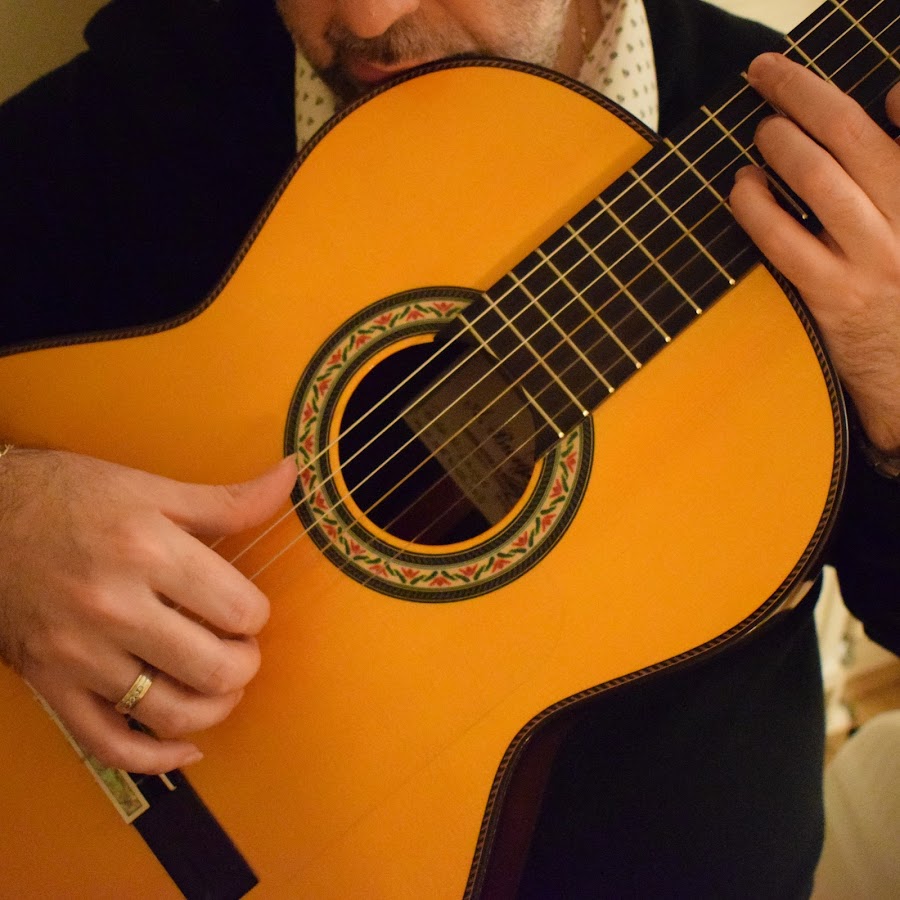 Rafael flamenco guitarist - YouTube