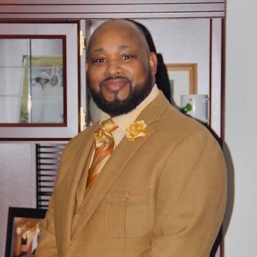 AMLnZu8NI3sKGfuJQyuDZSibhQYbe7K_rmM5SRbHkDra=s900-c-k-c0x00ffffff-no-rj