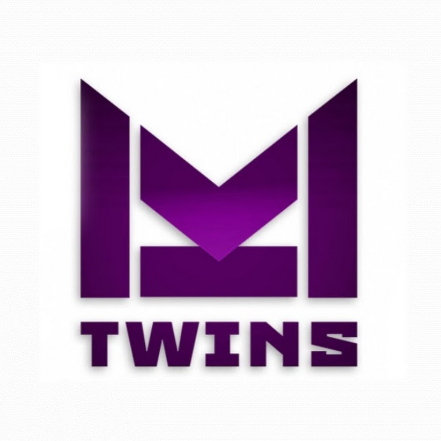 Manukian twins tv. Двойняшки манукян. Manoukian twins. Манукян твинс слив. Близняшки манукян.