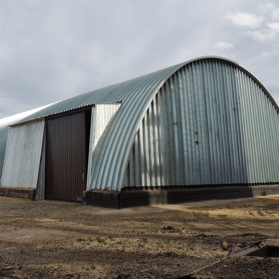 Арочный ангар из досок своими руками