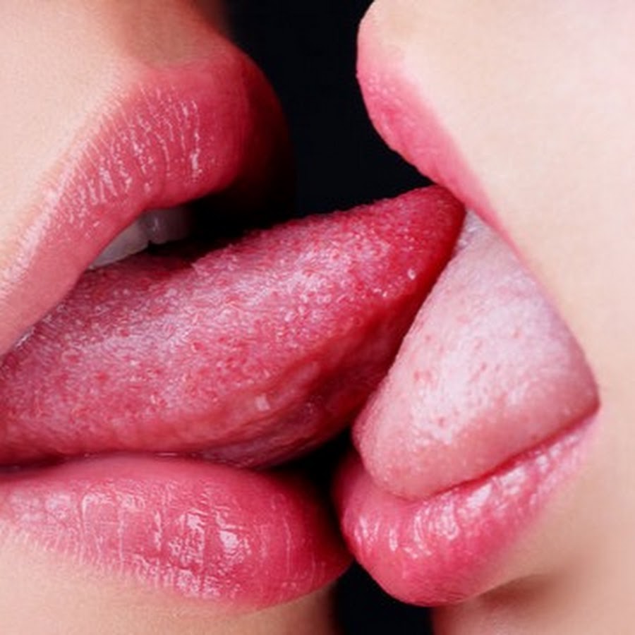 Learn how to kiss the right way.See french kissing, with tongue, wet, love....