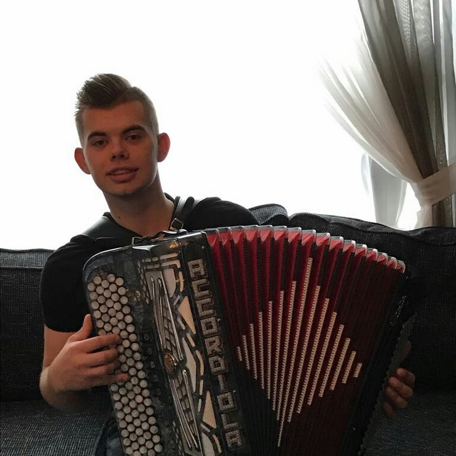 AMLnZu8PMnOYPcE8l596amgISoKXBMXYzSp4QS22gB7b=s900ckc0x00ffffffnorj