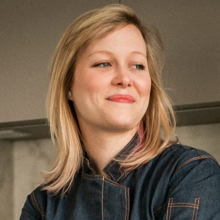 Julia Winter Youtube