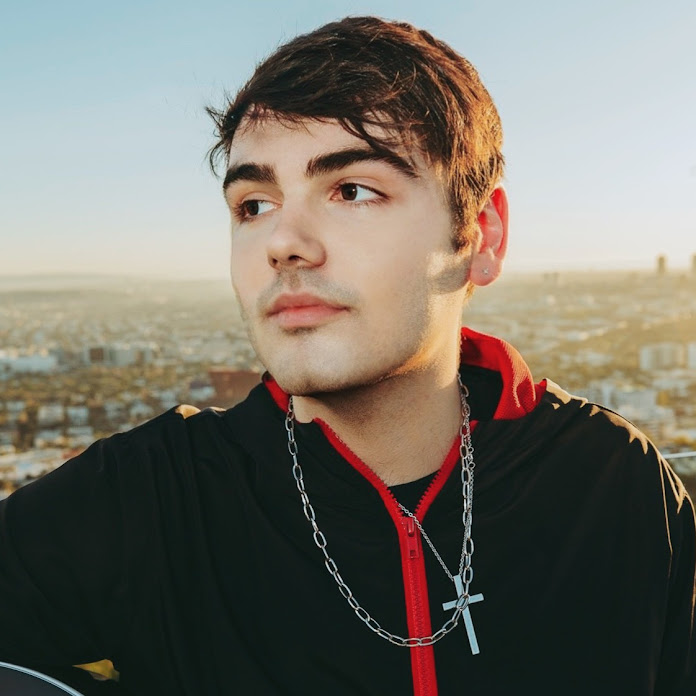 Nico Collins Net Worth & Earnings (2026)