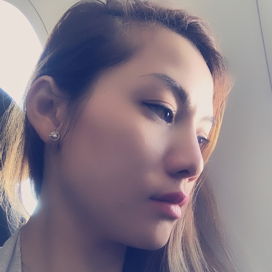 AMLnZu8ao4Th0glx_EuVIP9y591XRbio7Oep66kJQSxs2Q=s900 c k c0x00ffffff no rj