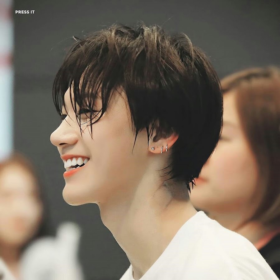 Введите запрос. 