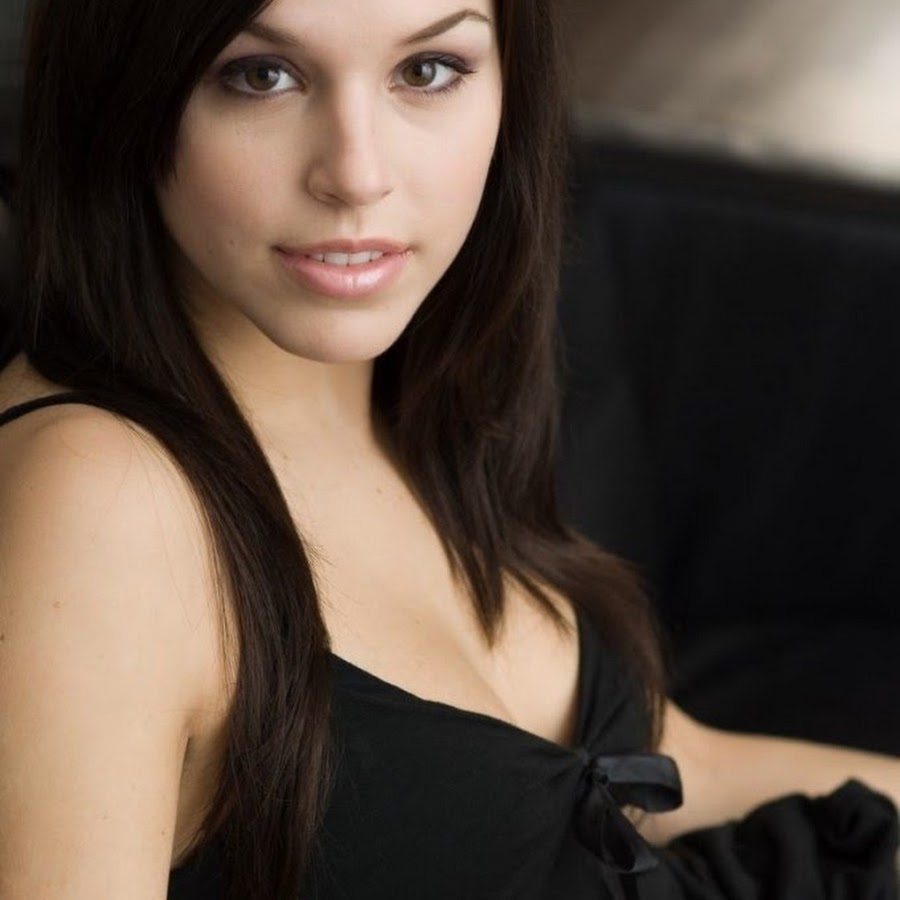 Элиз Гэтьен