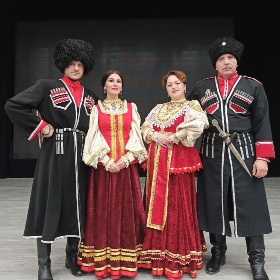 Ансамбль донских казаков. Юбилейный надежды бабкиной ансамбль казачий дюк. Кубанские казаки поют. Казачий хор волгоград. Кубанская казачья вольница ансамбль.