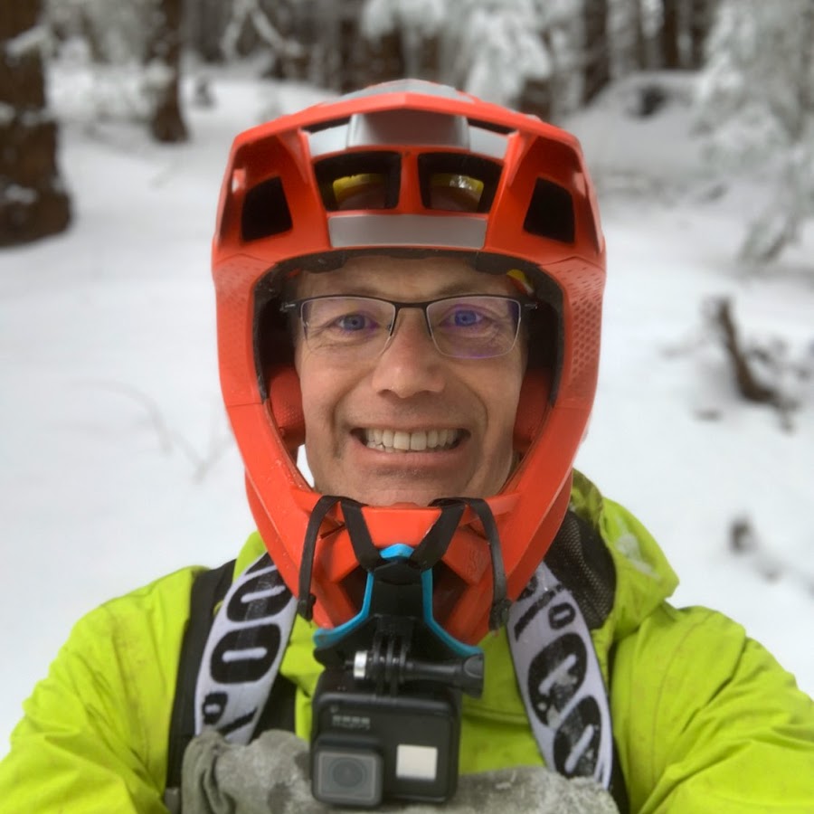 AMLnZu8i8H4DvLolgpo5pPHxqy4QGb_3EFt00uSg2d5fVg=s900-c-k-c0x00ffffff-no-rj