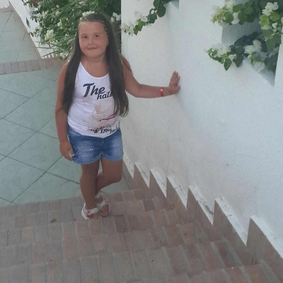 AMLnZu8l3DhRNZ-XZOyxduZDigNqoyfsPhgz6kj8re6d=s900-c-k-c0x00ffffff-no-rj