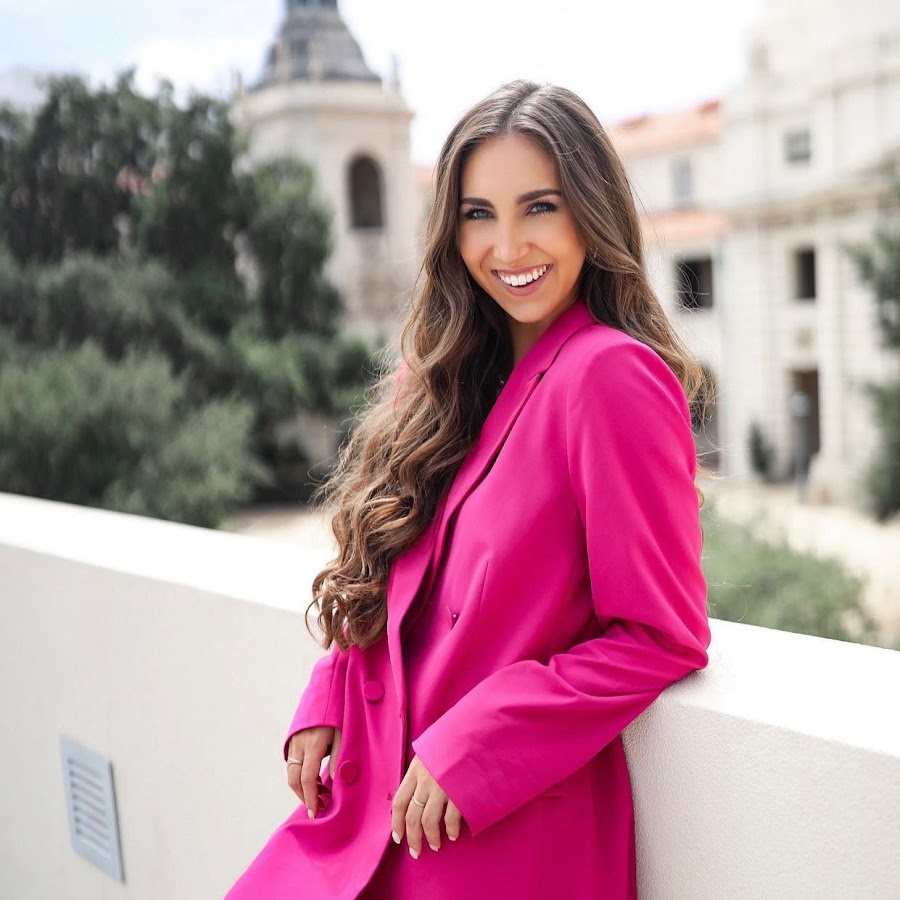 AMLnZu8oJ_tubgNiHZnUsLvaVyiuY9eotRjRcpMW_m2fjg=s900-c-k-c0x00ffffff-no-rj