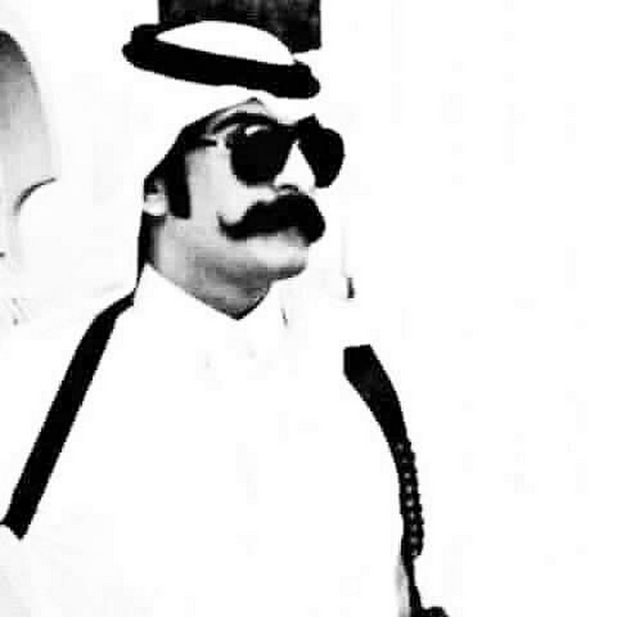 Мультяшные улыбки. Улыбка персонаж. Улыбка мульт. Шрек кумир тридевятого королевства. Веселый персонаж.