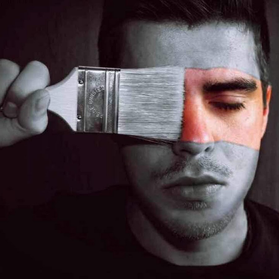 Re: [閒聊] 所謂的人文街拍 抱持的是什麼心態?