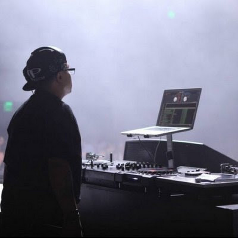 DJ E ROCK