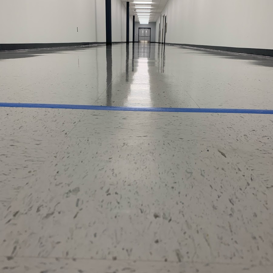 AMLnZu97_maz1UzCKXANHej3SSRqZqBiGI6lVzPyd43yww=s900ckc0x00ffffffnorj