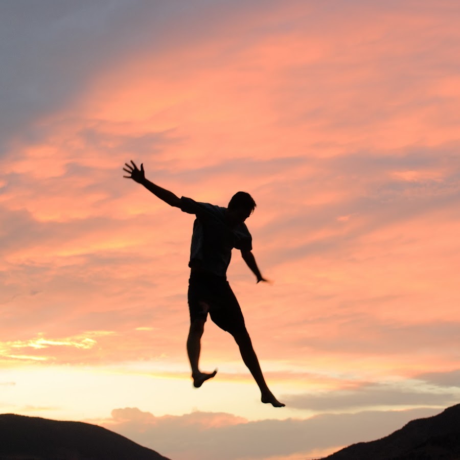 AMLnZu9NXs0eNO0J-TGn-PAAuAfONymY95Ht3_Sonnpk=s900-c-k-c0x00ffffff-no-rj