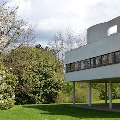 Thumbnail of related channel