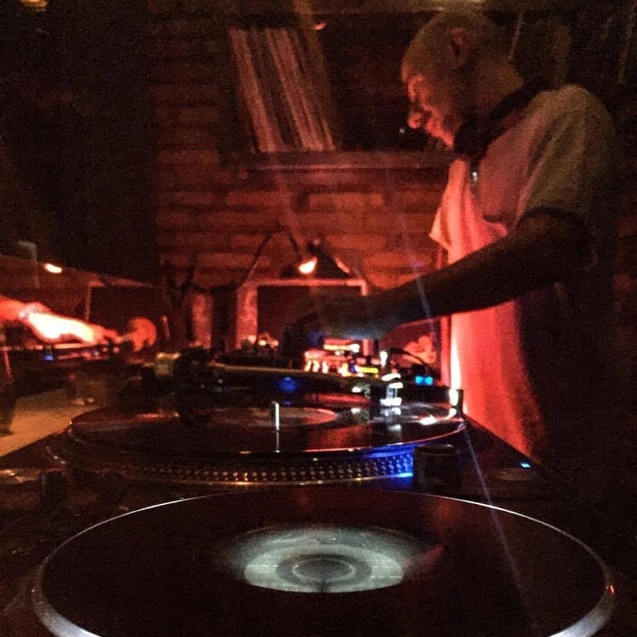 AMLnZu9Vu2r8YVS7HiC37appYVfCbxg4vLtrSnlLj3niA=s900ckc0x00ffffffnorj