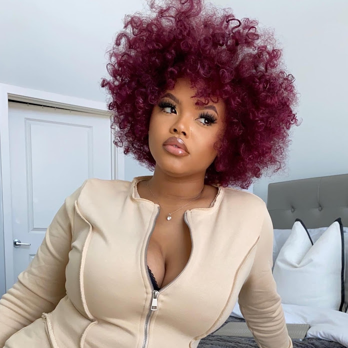 Naturally Sunny Net Worth & Earnings (2026)