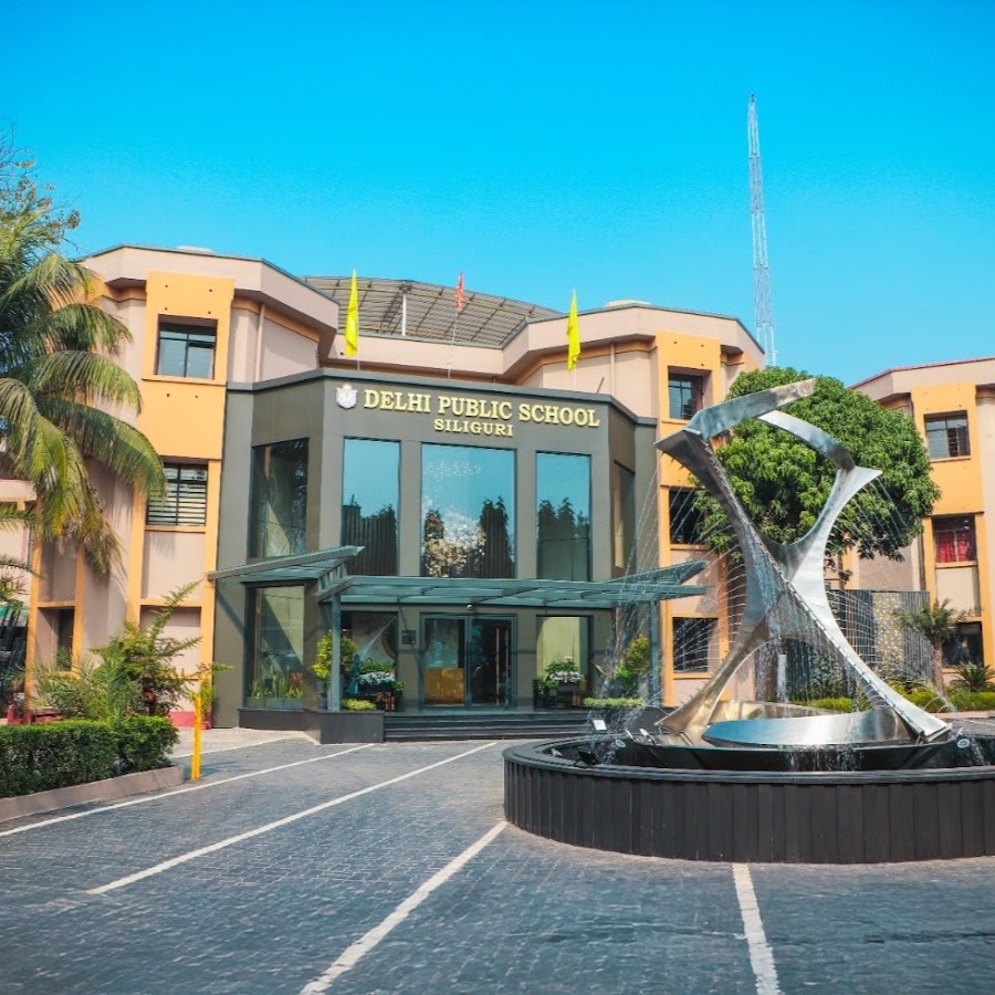 AMLnZu9ZOLpltDrfpsdQpvsRNBT_lYhRT8d9enwUpdm=s900ckc0x00ffffffnorj