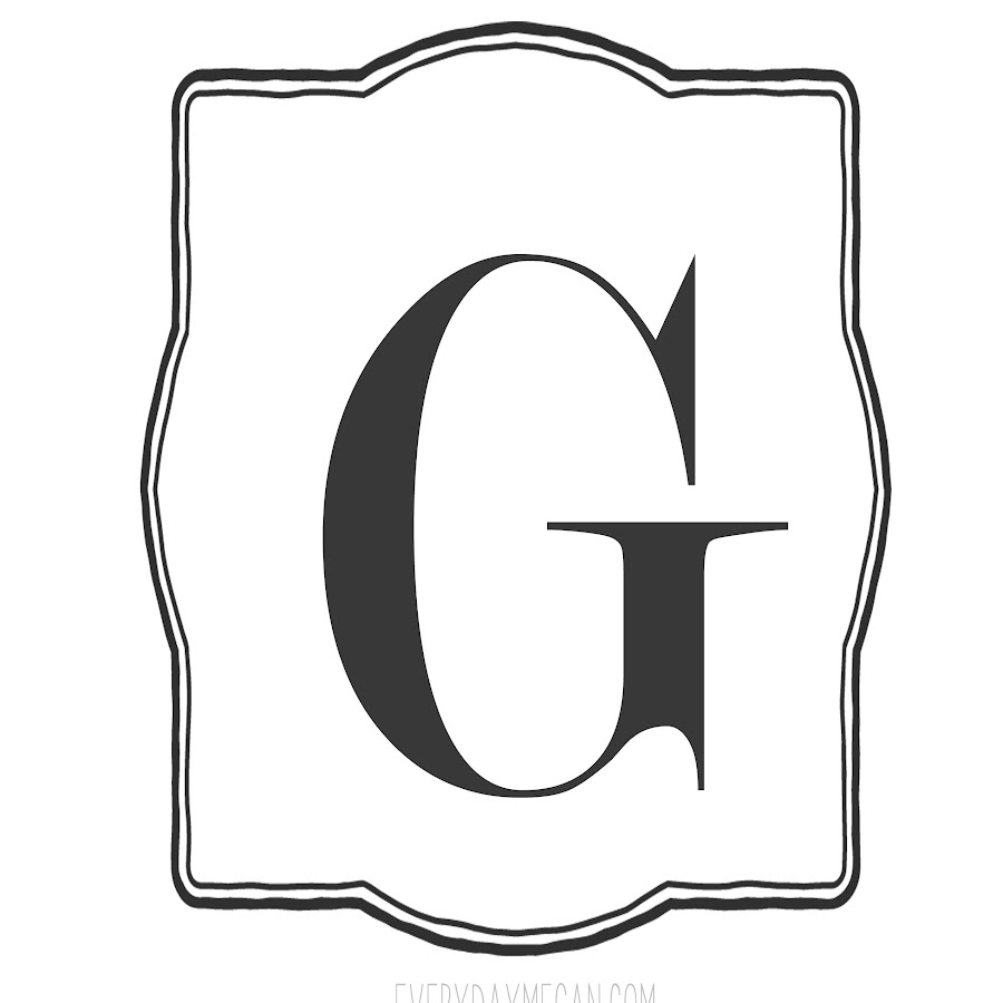 Буква д в виде двери