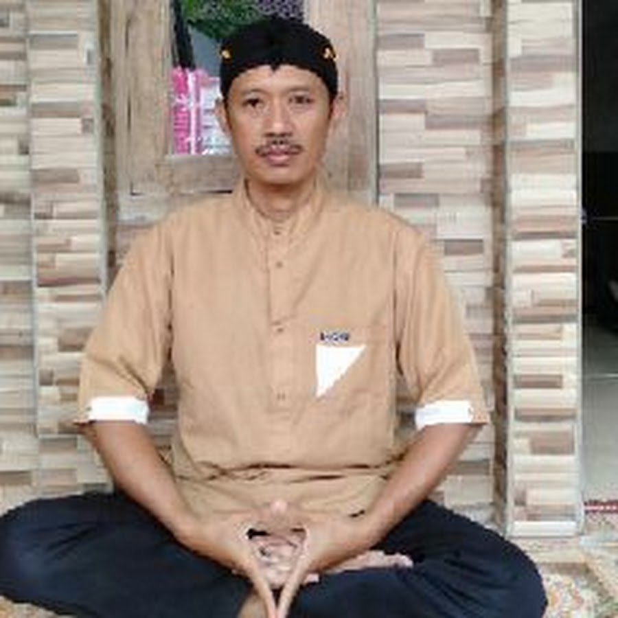 AMLnZu9doT8VwRF1oIIlINRWVhYLk7afnZTTpEFGBlR_w=s900ckc0x00ffffffnorj