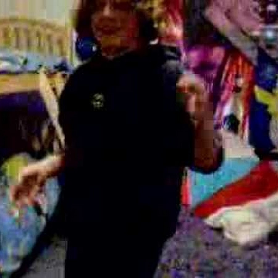 amlnzu9dqadr-6-a9snutexxlxy626hdh3iwyw4gvtv-s900-c-k-c0x00ffffff-no-rj