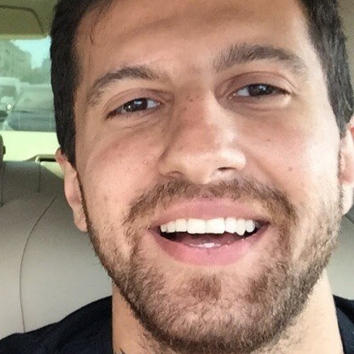 ДНЕВНИК ХАЧА Net Worth & Earnings (2026)