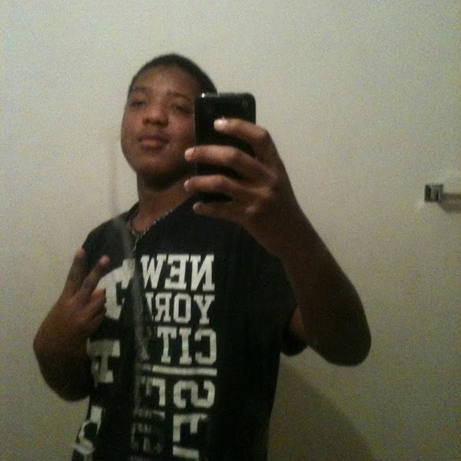 AMLnZu9ho2TAnIw3by501x9izIJVakjduD0dAwyu5L_l=s900-c-k-c0x00ffffff-no-rj