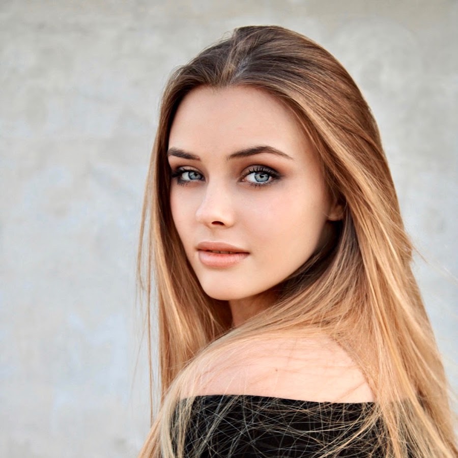 Emily Shaqiri - YouTube