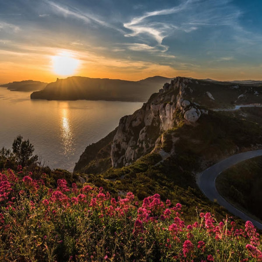Море горы солнце