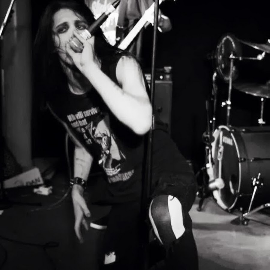 AMLnZu9xWaultRei762_jk0gDHhw3waRDEksDoPvm6oA=s900ckc0x00ffffffnorj