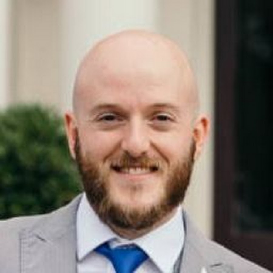 AMLnZu_1ClLyLouS5nd297AJDdeD7_IbLwEbqpmWFfPb5A=s900ckc0x00ffffffnorj