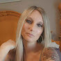 Elizabeth Combs YouTube Profile Photo