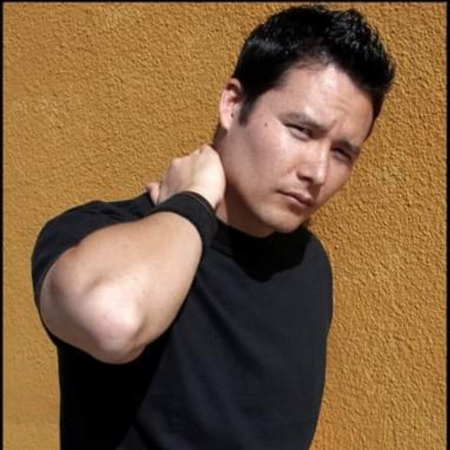 Джонни йонг бош. Джонни йонг бош. Джонни йонг бош могучий рейнджер. Johnny yong bosch. Джонни йонг бош.