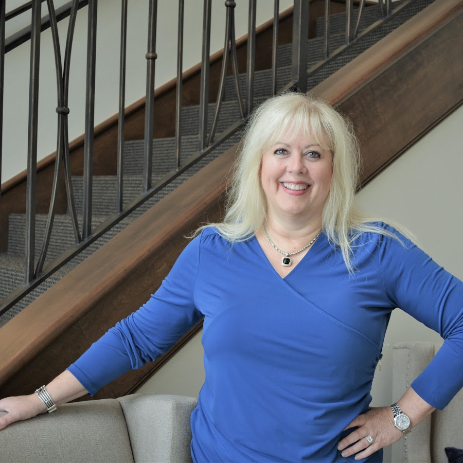 AMLnZu_76BaFcPsa1SJ4x6HKOgR46BHIqThr0Z8SYbNg=s900ckc0x00ffffffnorj