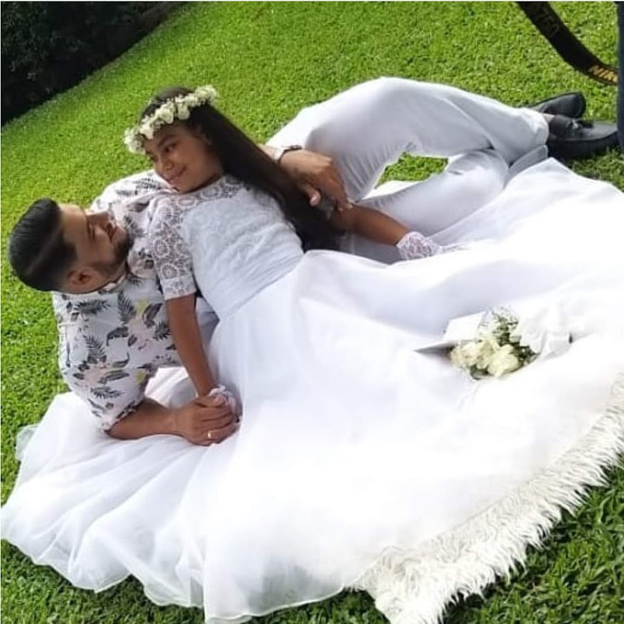 AMLnZu_98ZOW5TUDGUxR2B0pphiDgJIYnD1a9fSPG_n0A=s900ckc0x00ffffffnorj