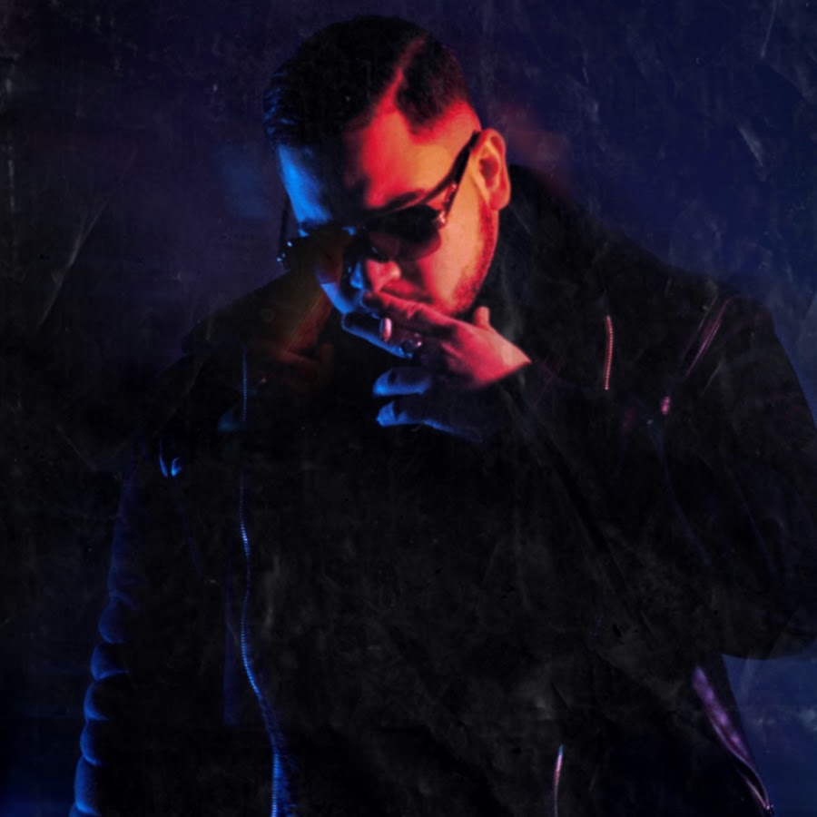 AMLnZu_ErSv-7lK8wd-sEK7ntiT2PpzyKPx9ssR7L60w=s900-c-k-c0x00ffffff-no-rj